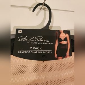 NWT 1X High Waist Shaping Shorts - 2 Pack